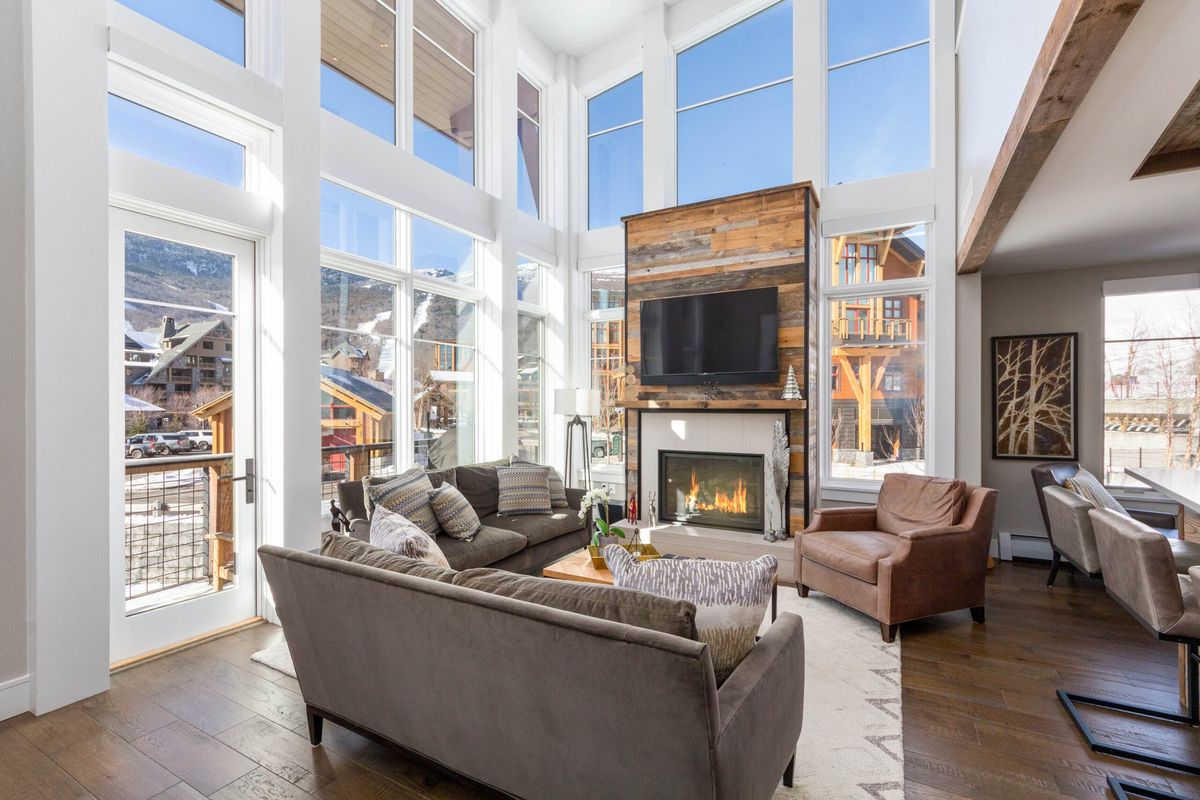 Seattle Airbnb Hosts Are Quietly Exiting, And PM Companies Should Be Paying Attention