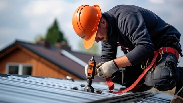 Cover image for the article: Roofing SEO: The 5 Reasons Most Roofers Get No Leads
