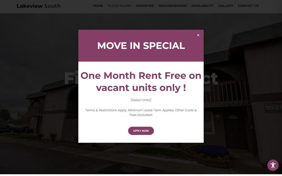 Popup modal announcing a move-in special: one month free rent on vacant units, with an APPLY NOW button.
