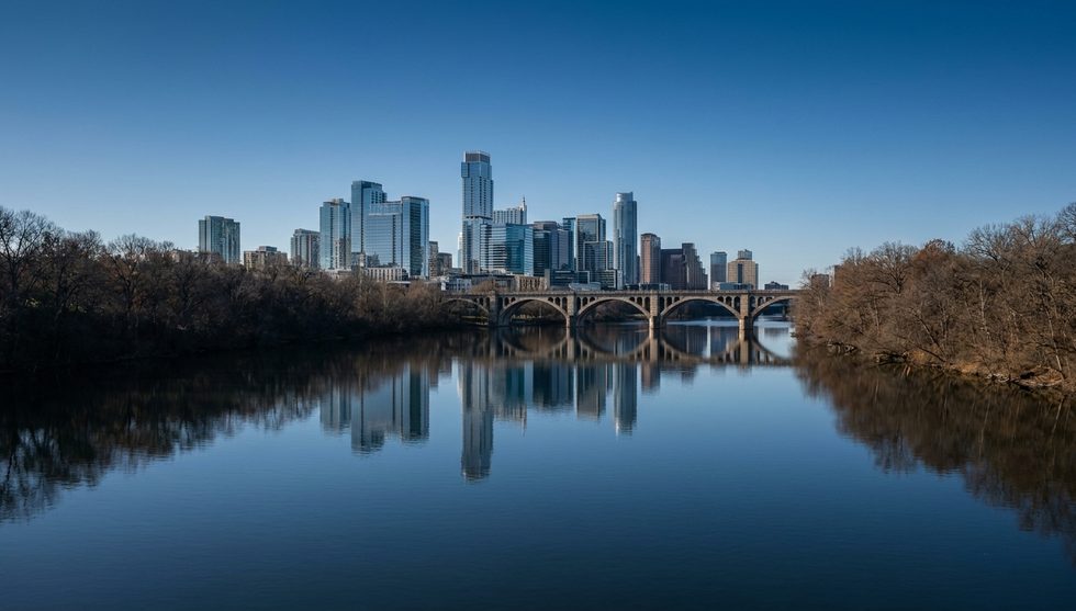 Minneapolis, MN cityscape, where Kihan Marketing provides digital marketing services.
