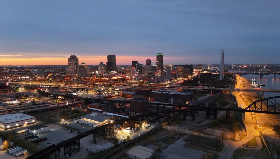 St. Louis, MO cityscape, where Kihan Marketing provides digital marketing services.